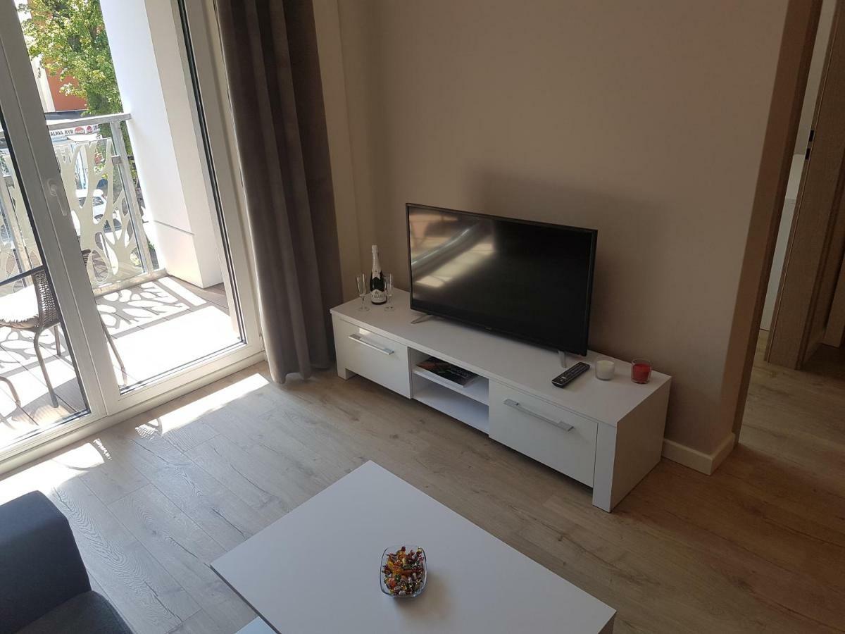 Apartament Baltyk Nadmorskie Tarasy Z Parkingiem Kolberg Exterior foto